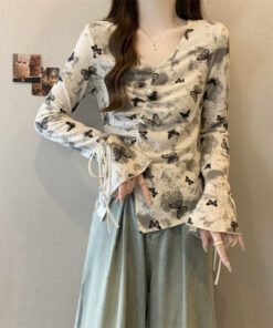 Big size fat MM autumn and winter irregular long-sleeved slim T-shirt sweet spicy style butterfly print V-neck top beautiful small shirt | 1010 - Image 3