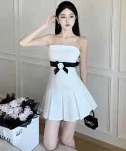 Alternative view of Small fragrance contrast pleated strap bandeau slim dress | 8028