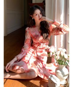 Alternative view of silk wrinkled flower fashionable age reduction slimming dress | 8005
